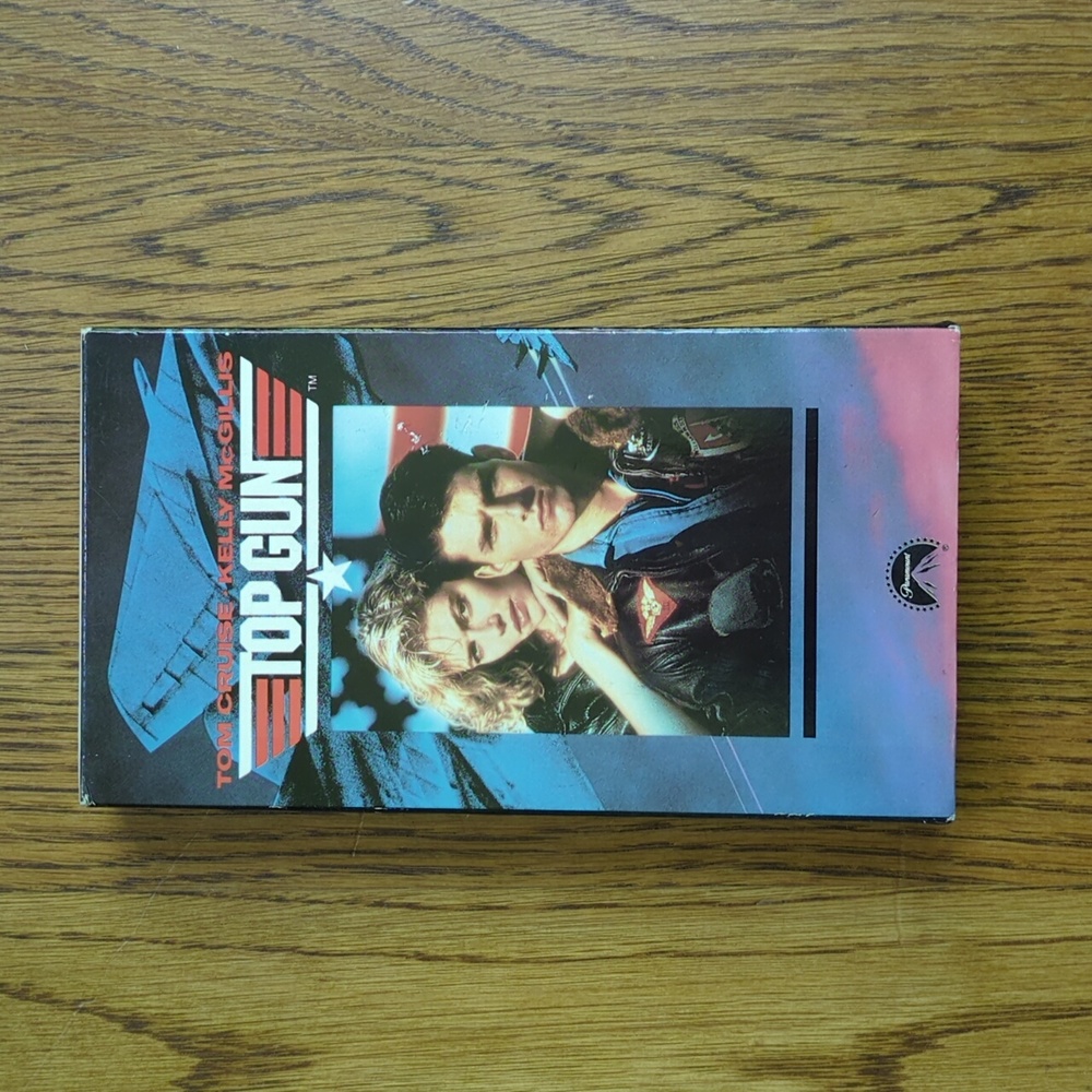 Vintage 80s Top Gun Tom Cruise Movie Collectible VHS Tape Classic Action Film